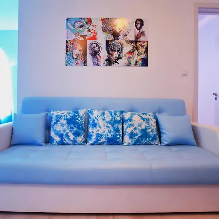 Fashionapartments In Privatecomplex With Pool&parking Apartment
