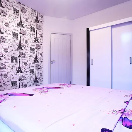 Fashionapartments In Privatecomplex With Pool&parking * 巴尔奇克