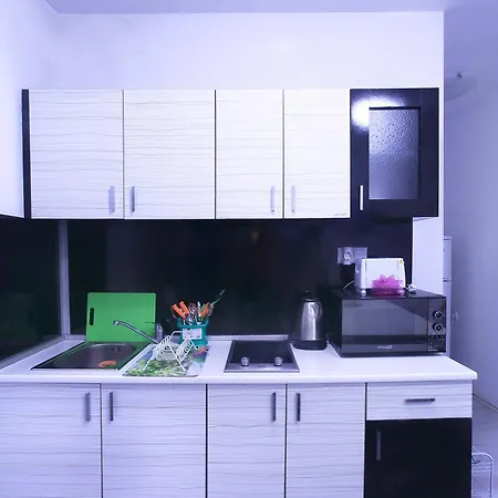 公寓 Fashionapartments In Privatecomplex With Pool&parking *