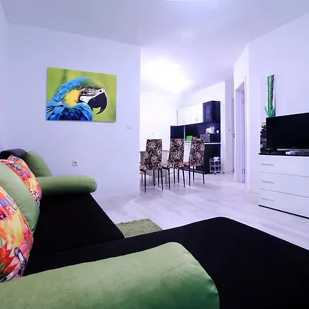 Fashionapartments In Privatecomplex With Pool&parking 公寓 *