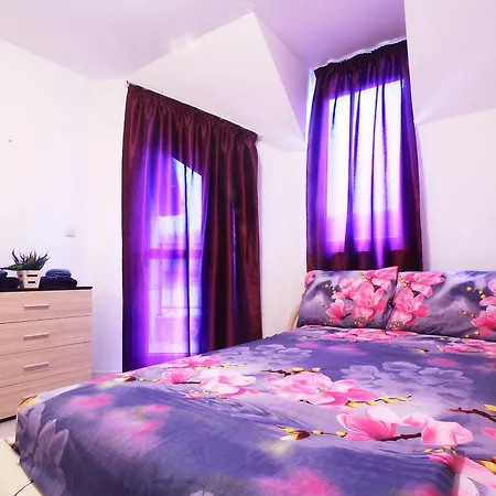 公寓 Fashionapartments In Privatecomplex With Pool&parking