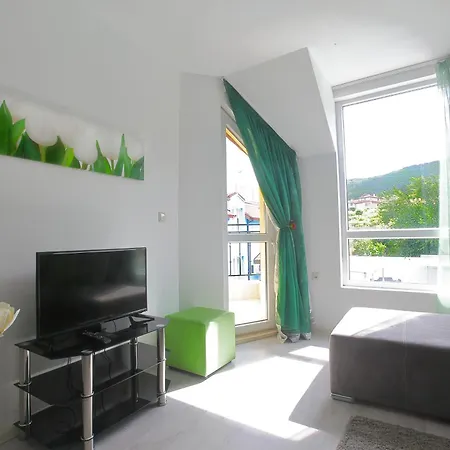Apartment Fashionapartments In Privatecomplex With Pool&parking *